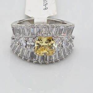 NWT!Designer Citrine And Diamond Simulant Ring